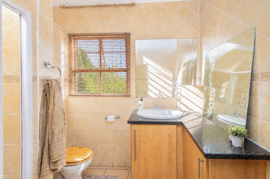 3 Bedroom Property for Sale in Melodie North West